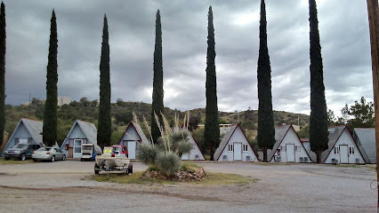 Chalet Village Motel, Oracle, Arizona, USA