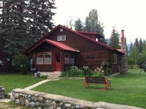 Eagle’s Nest Cabins & Homes, Bayfield, Colorado, USA
