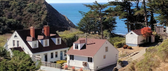 Coast Guard House Historic Inn & Cottages, Point Arena, California, USA