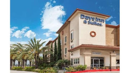 Days Inn & Suites by Wyndham Anaheim Resort, Garden Grove, California, USA