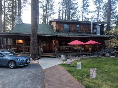 Eagle’s Nest Bed and Breakfast Lodge, Big Bear Lake, California, USA