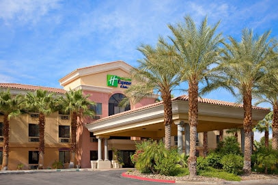 Holiday Inn Express & Suites Cathedral City (Palm Springs). an IHG Hotel, Cathedral City, California, USA