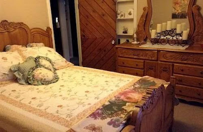 Ione Rose Garden Vacation Rental Cottage, Ione, California, USA