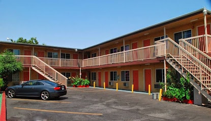 Lincoln Motel, Pasadena, California, USA